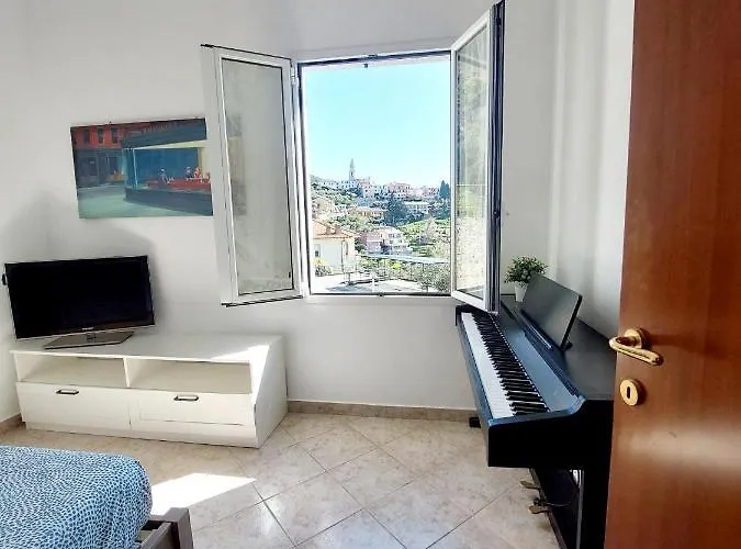 Rebecca Holidays Apartamento